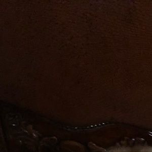 Meet your Posher, Esther